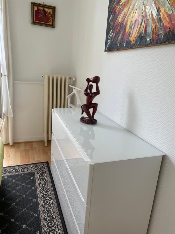 Gite Les Minimes Avallon Exteriör bild